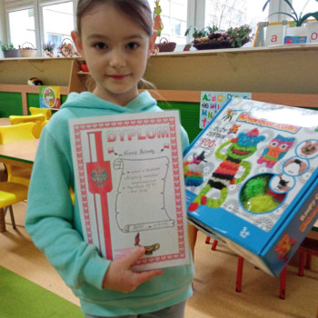Weronika z grupy Żabki