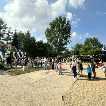 Festyn rodzinny- dzieci podczas zabawy